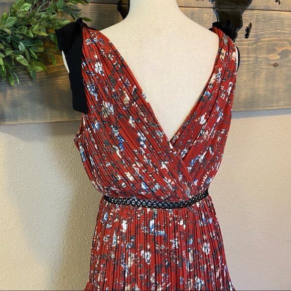 NWOT Lulus Such Sophistication Rust Red Floral Print Pleated Maxi Dress - Picture 6 of 16